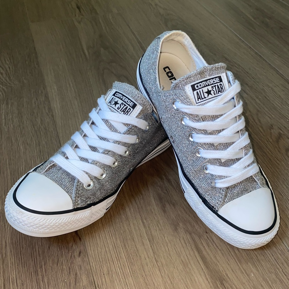 Converse 6.5 women’s